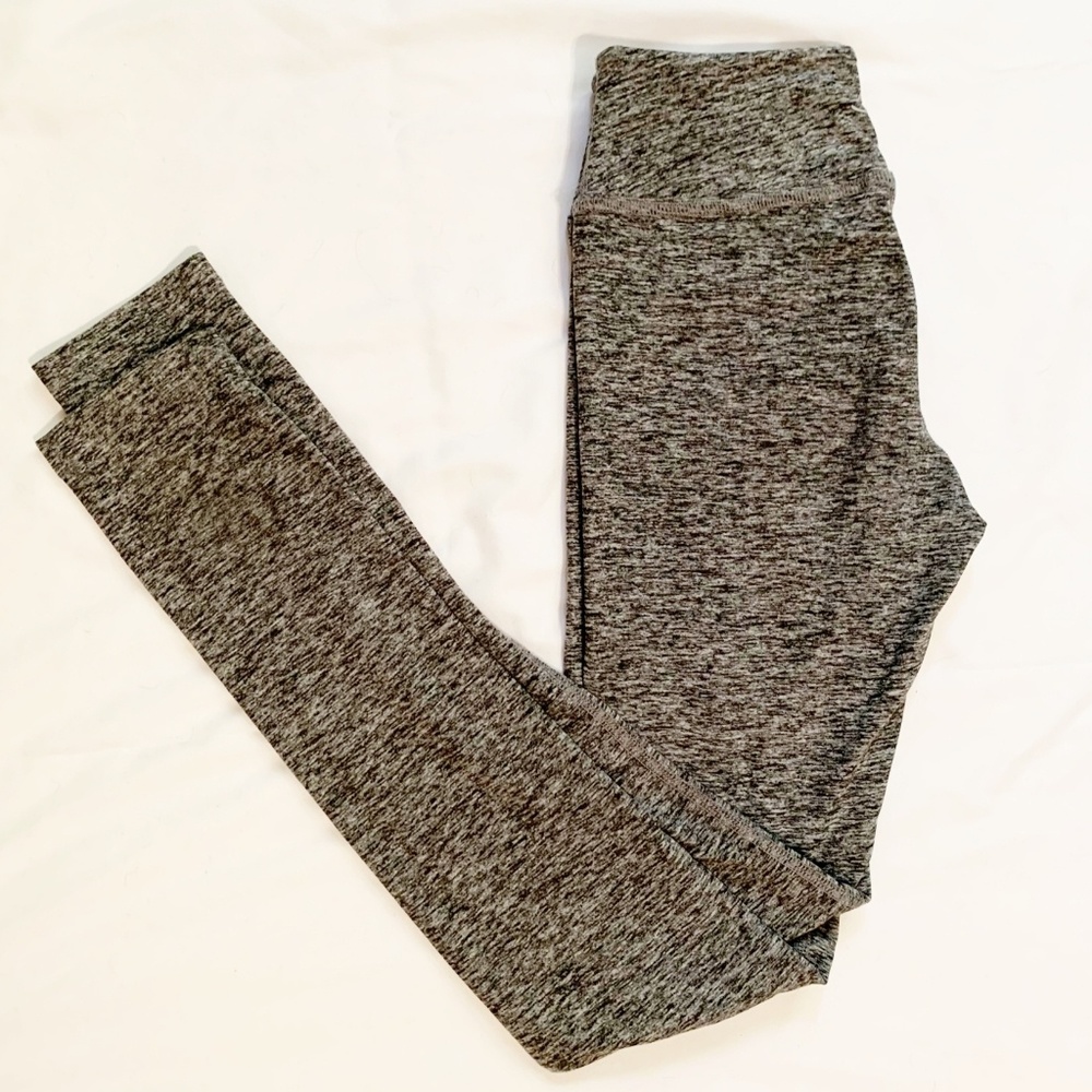 Beyond Yoga Space-Dyed Grey Legging Size S